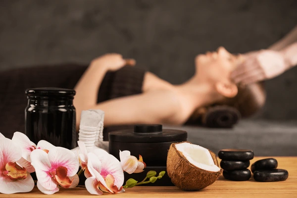 Coconut Oil Massage in Pondicherry