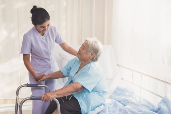 home-nursing-services-for-senior-citizen